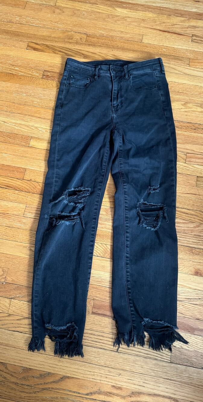 American Eagle Distressed Black Slim Straight Crop Jean